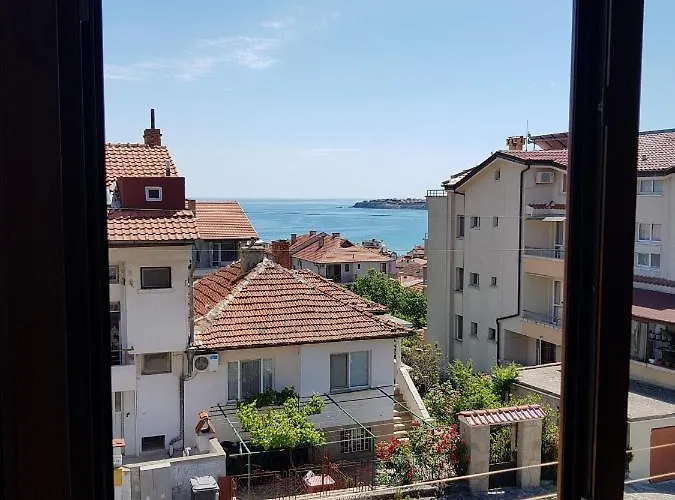 Апартамент емилия *