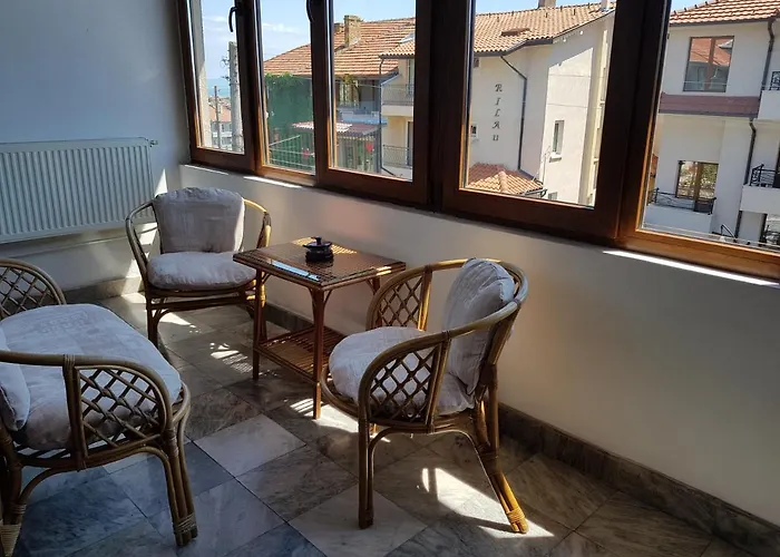 емилия Созопол